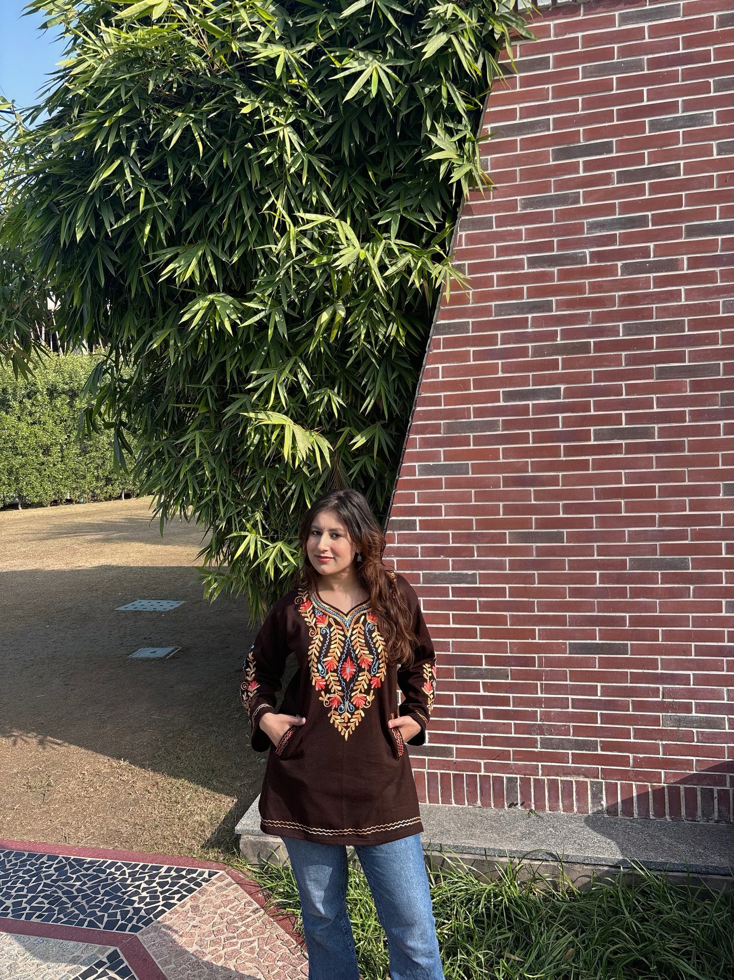 Woollen Kashmiri Pheran Short-Brown